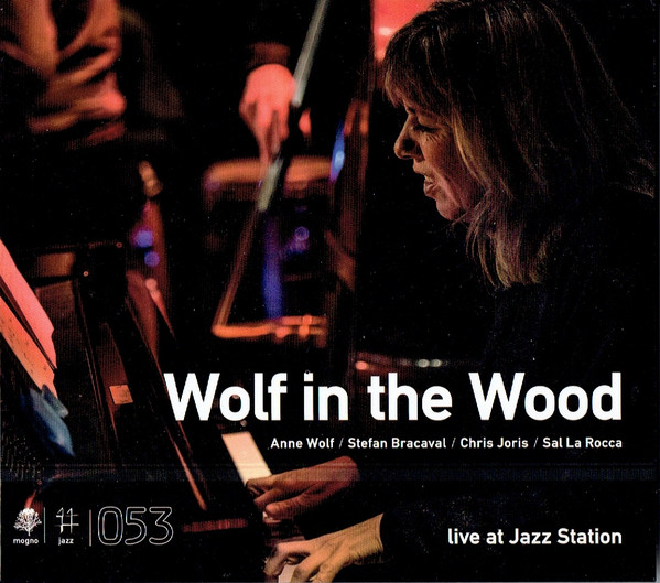 Live at Jazz Station